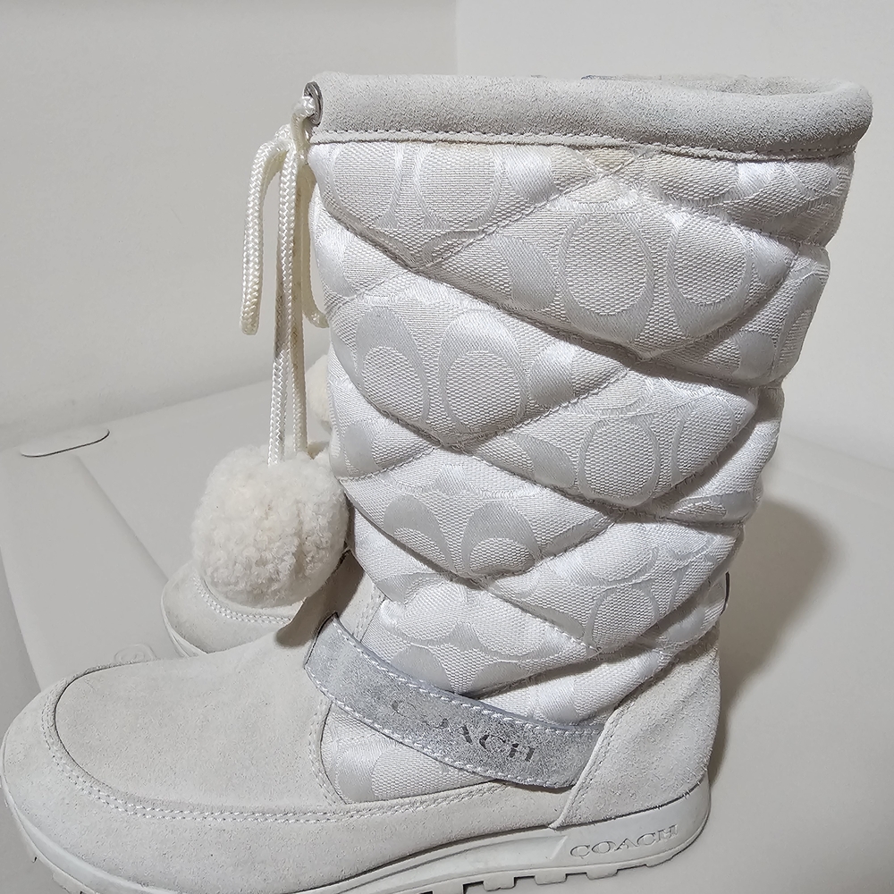 Coach White Quilted Winter Boots